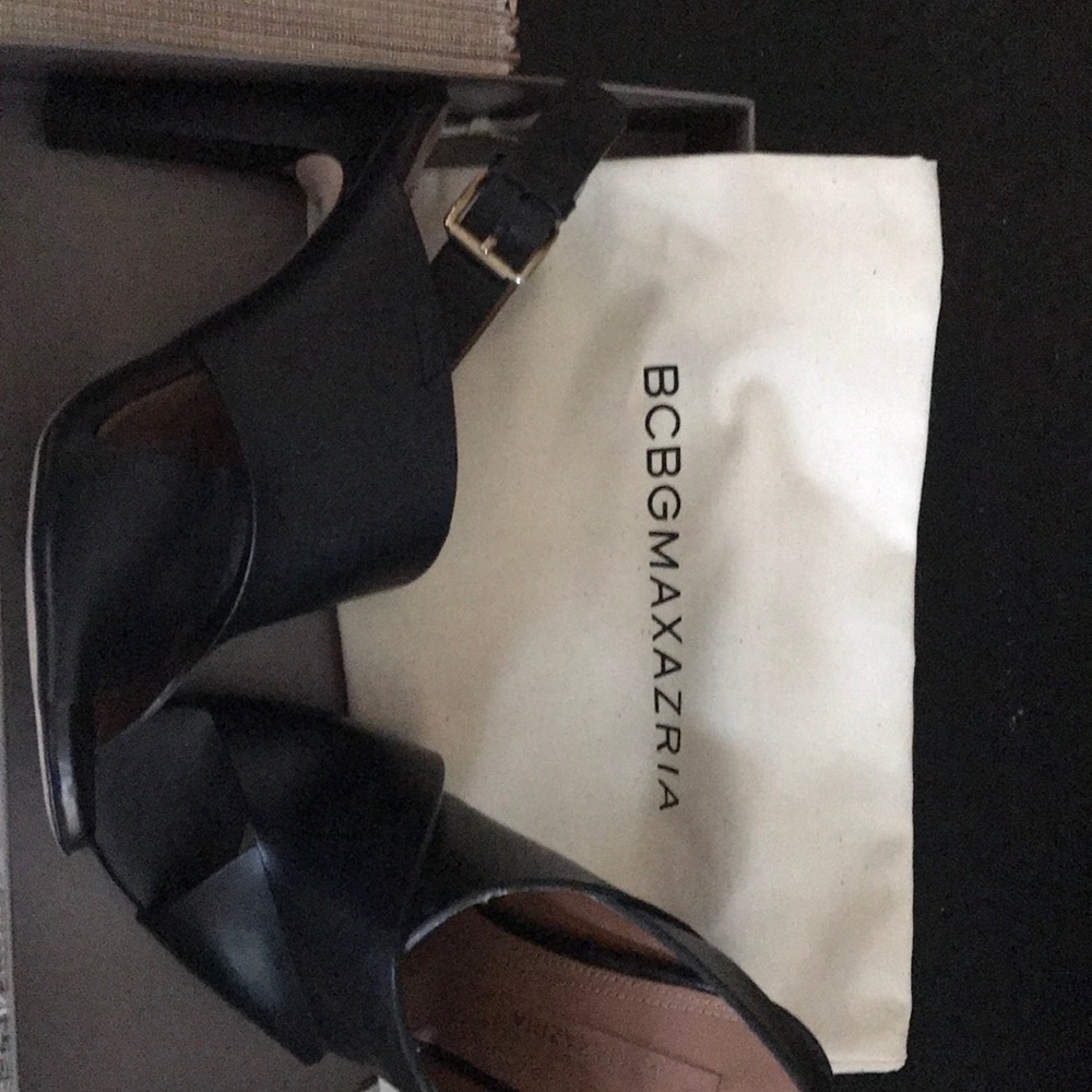 BCBG shoes